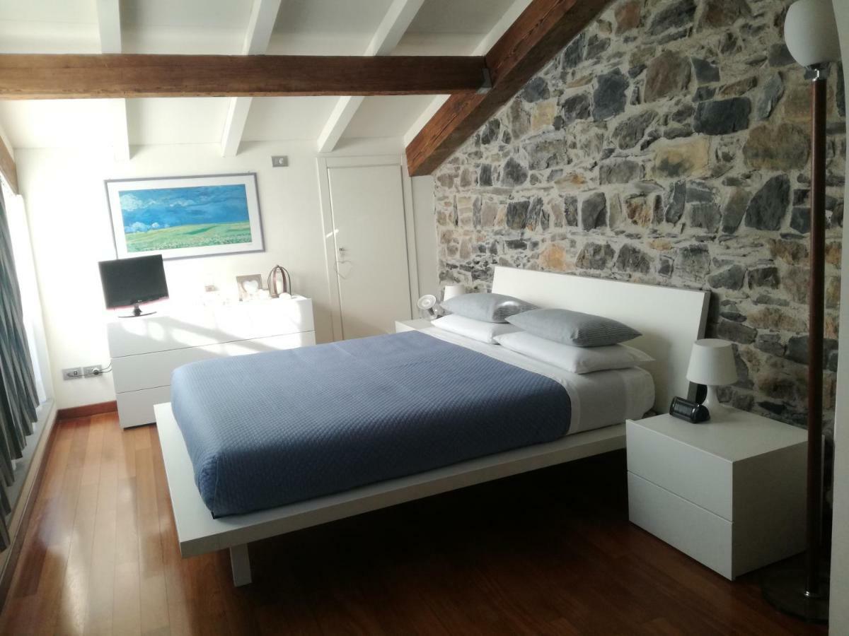 La Pietra Del Golfo *